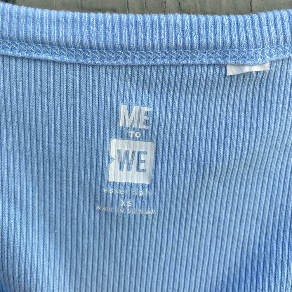 Blue Ribbed Cropped Top - Picture 3 of 3